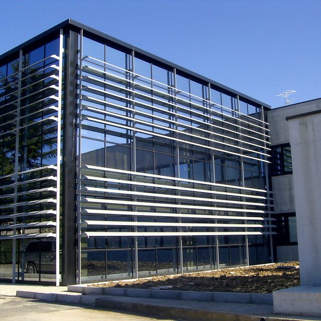 Custom-designed blade sunshades