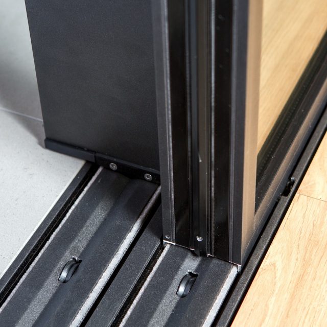 ASE 67 PD Sliding system