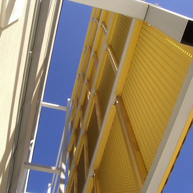Goldenpada cladding