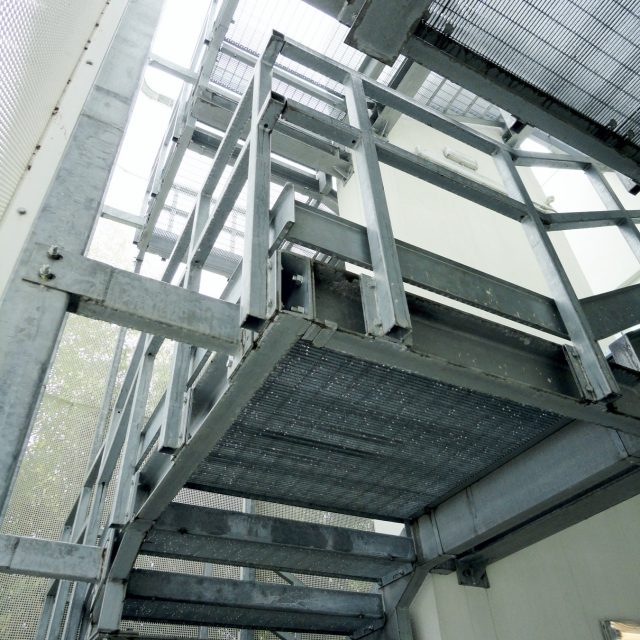 External security staircase