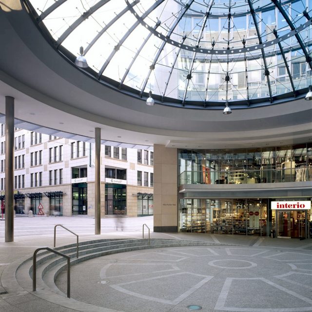 Haussler City Plaza
