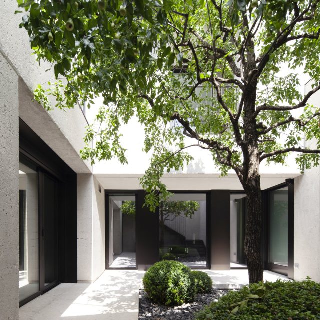 Villa B2